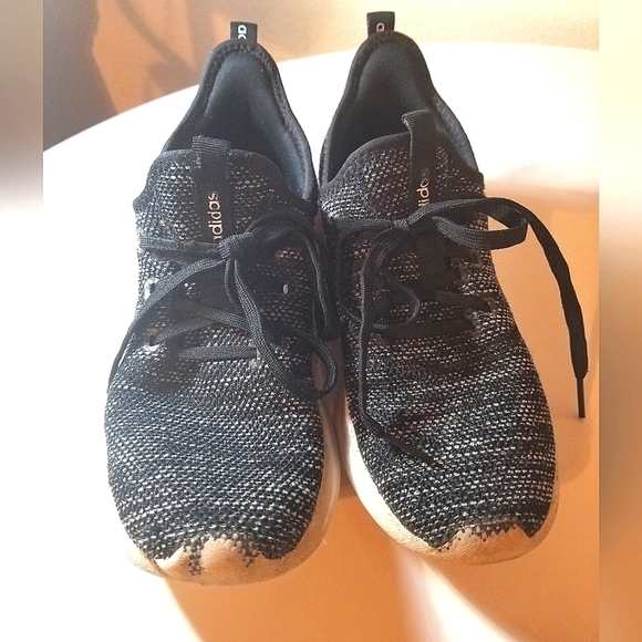 Adidas Running Shoes - Picture 2 of 5
